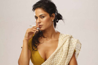 Veena Malik New Hot Photos